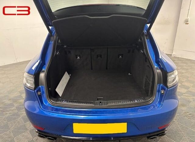
								PORSCHE MACAN FOR SALE IN KENYA full									