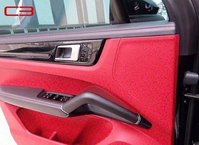 
								PORSCHE CAYENNE FOR SALE IN KENYA full									