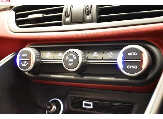 
								ALFA ROMEO GIULIA FOR SALE IN KENYA full									